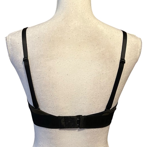 Victoria Secret PINK Camo Wear Everywhere Push Up Bra SZ 36C in Green - Picture 5 of 7